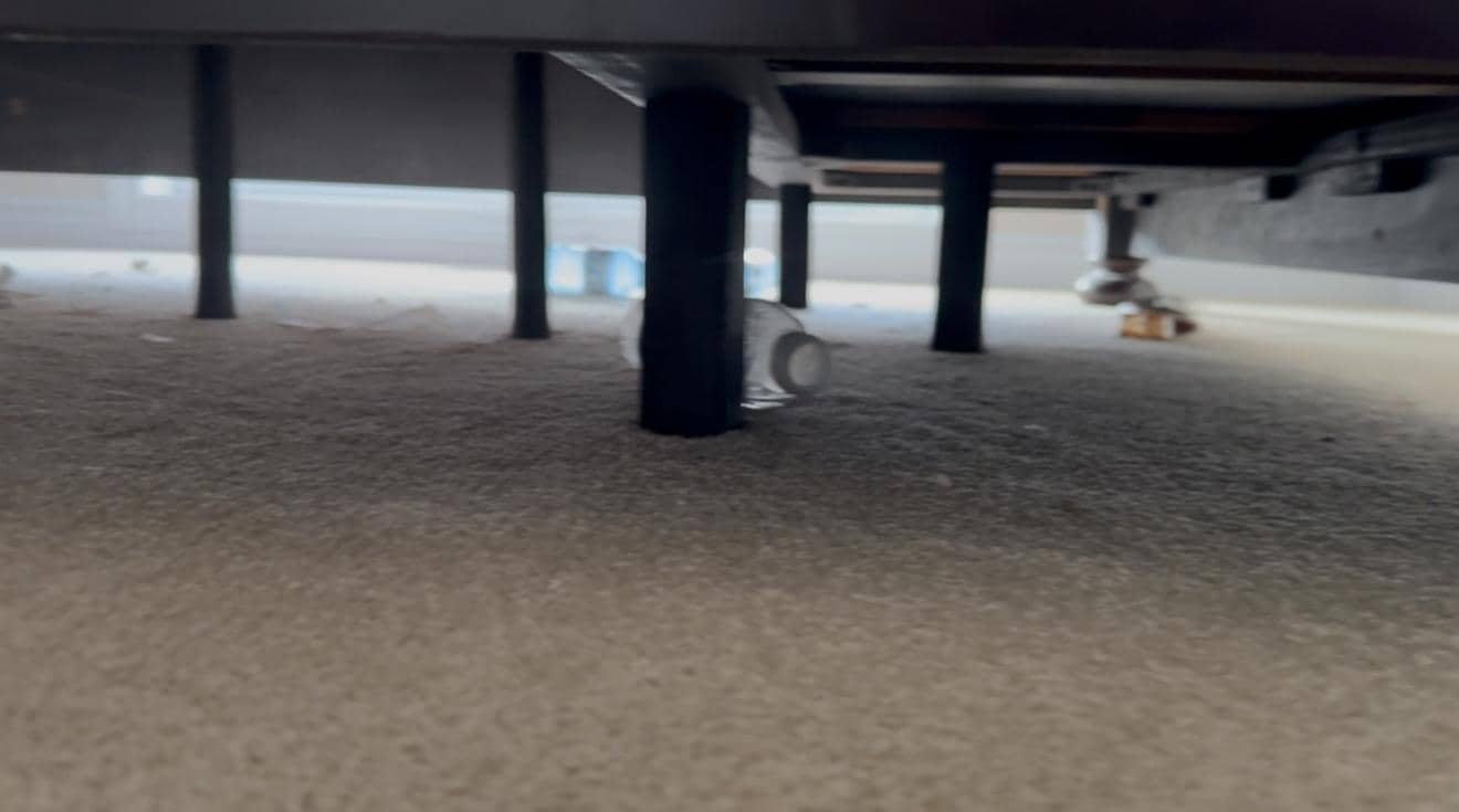 Full of garbage under the bed 