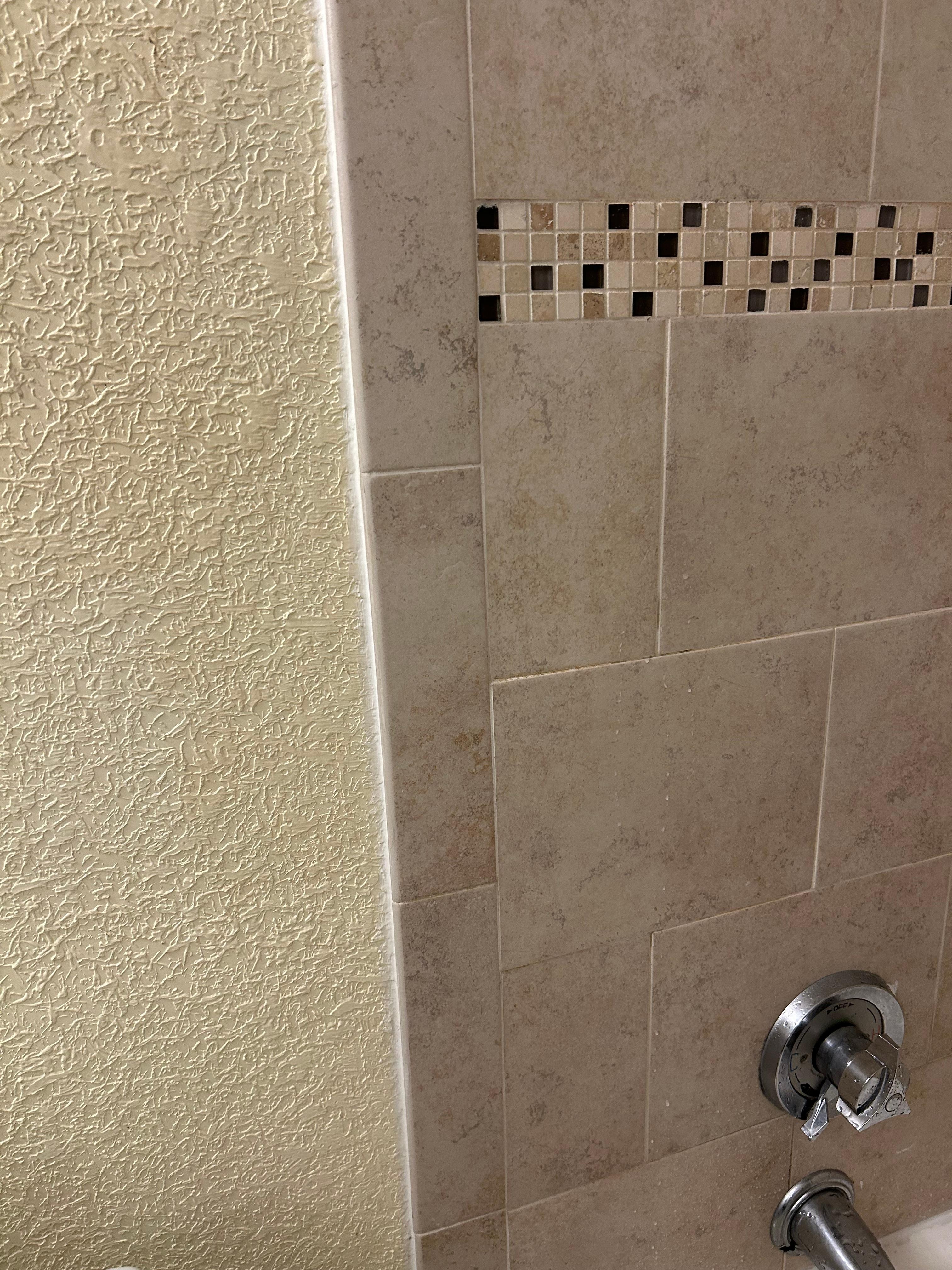New - updated walls& bath surround