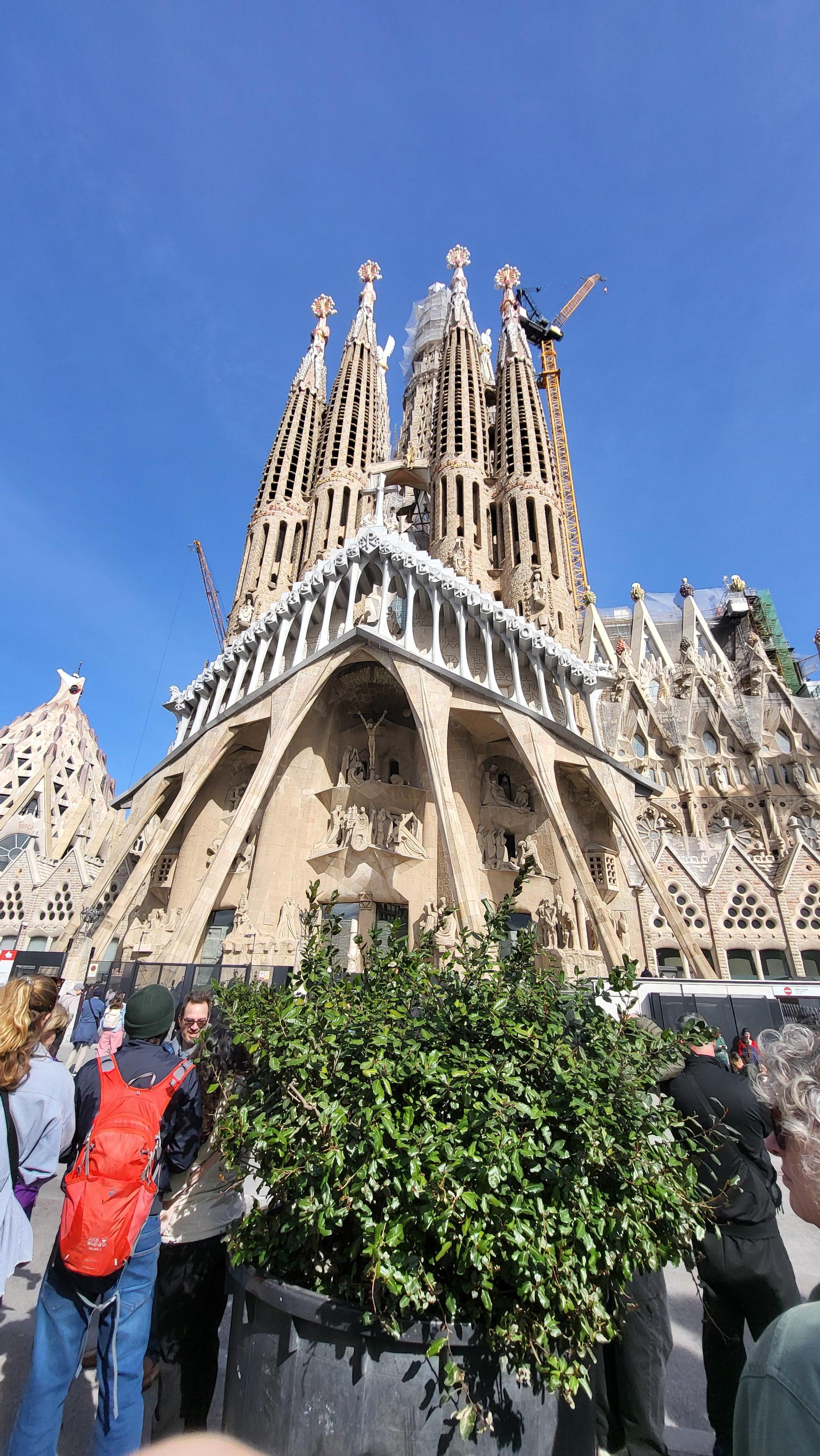Sagrada Familia- easy 10 min walk