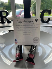 Lovely touches!
