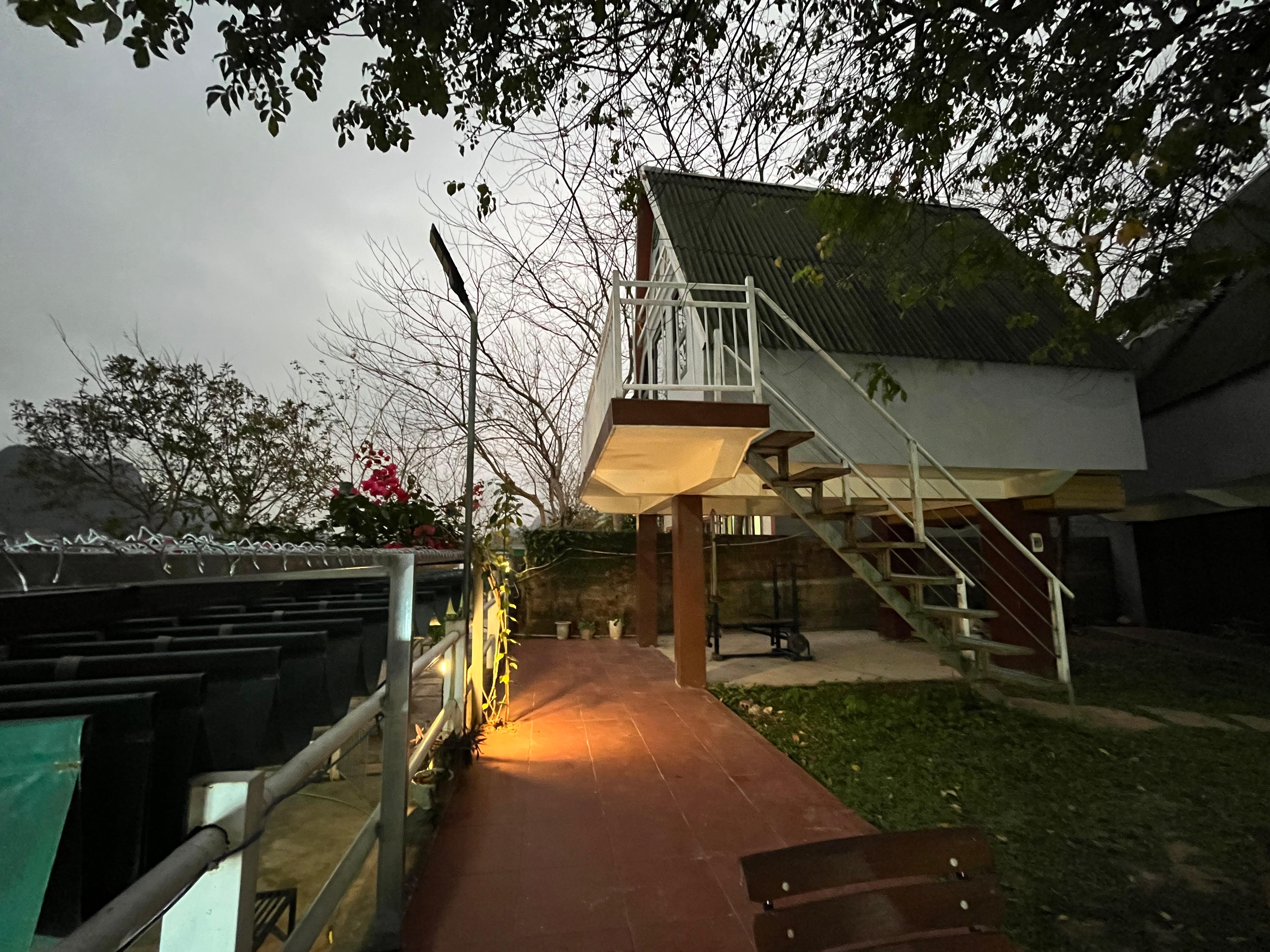 Bungalow from outdoor dining area