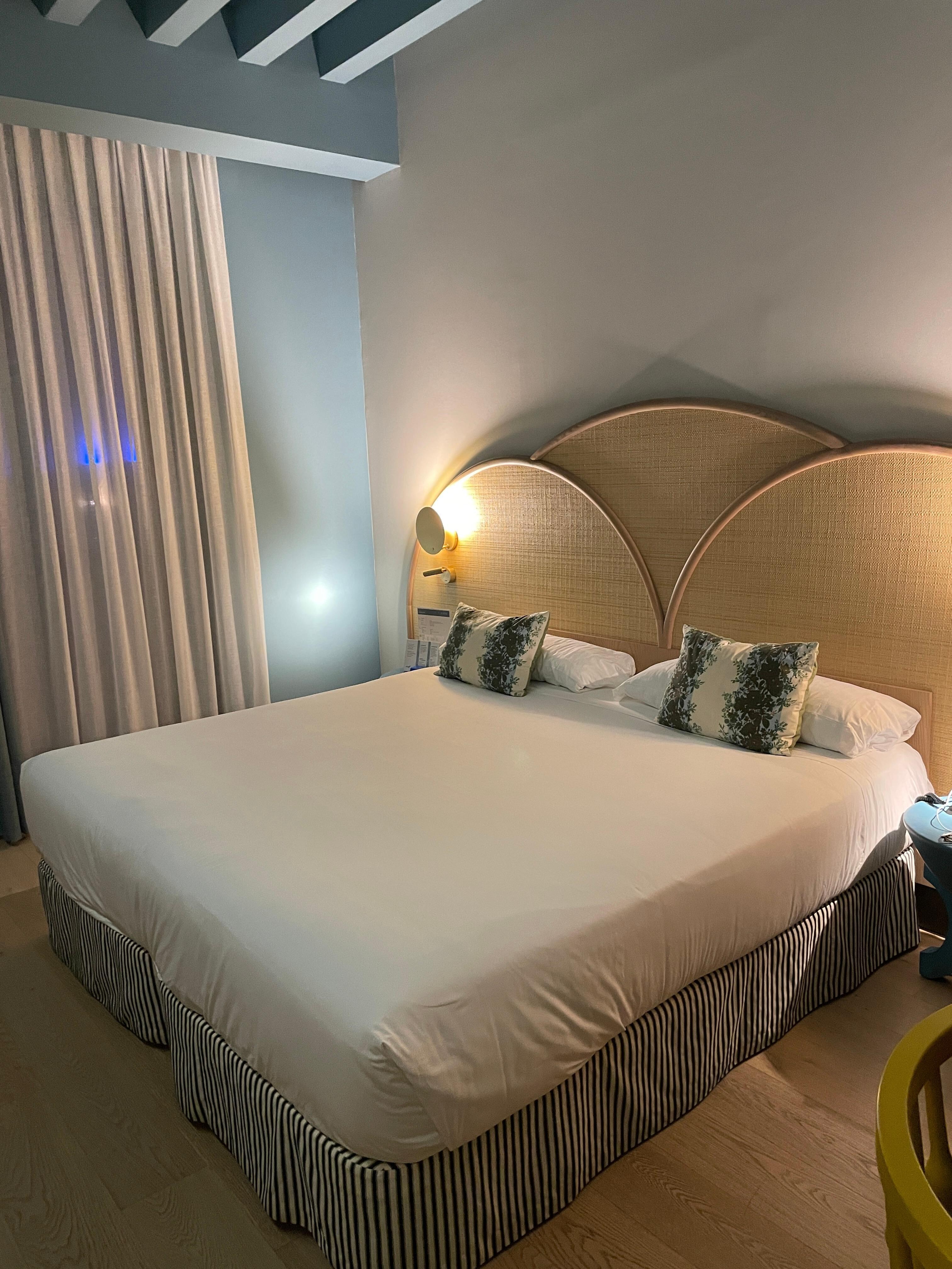 Cama e travesseiro confortƔvel