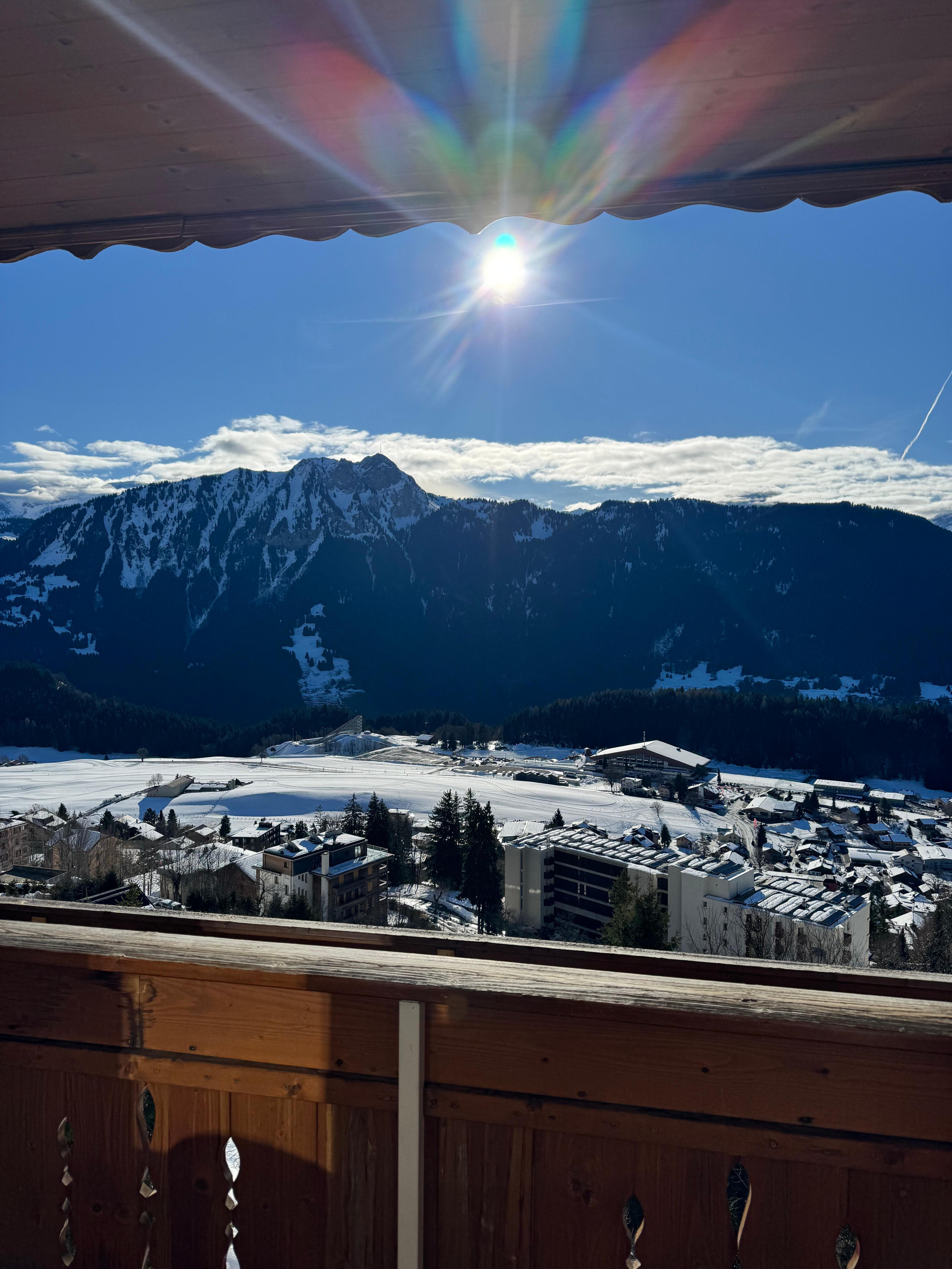 Aussicht Doppelzimmer Nr.23 mit Bergsicht