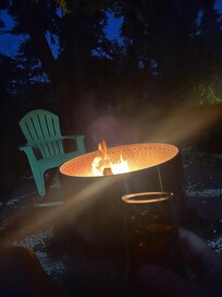 Perfect for s’mores, storytelling, & snuggling
