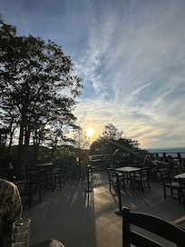 On site restaurant, outdoor seating