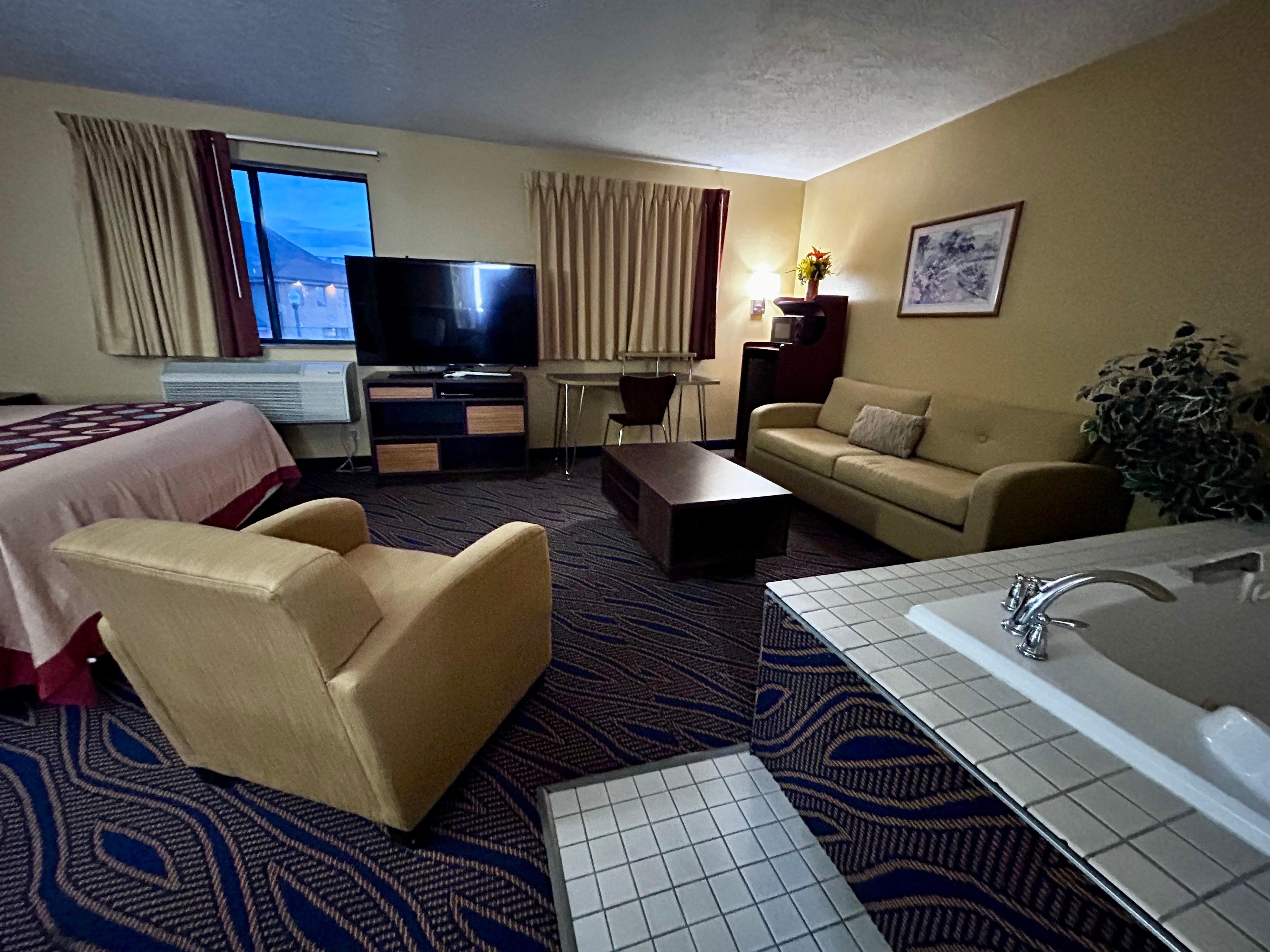 Deluxe King room has a jacuzzi tub.