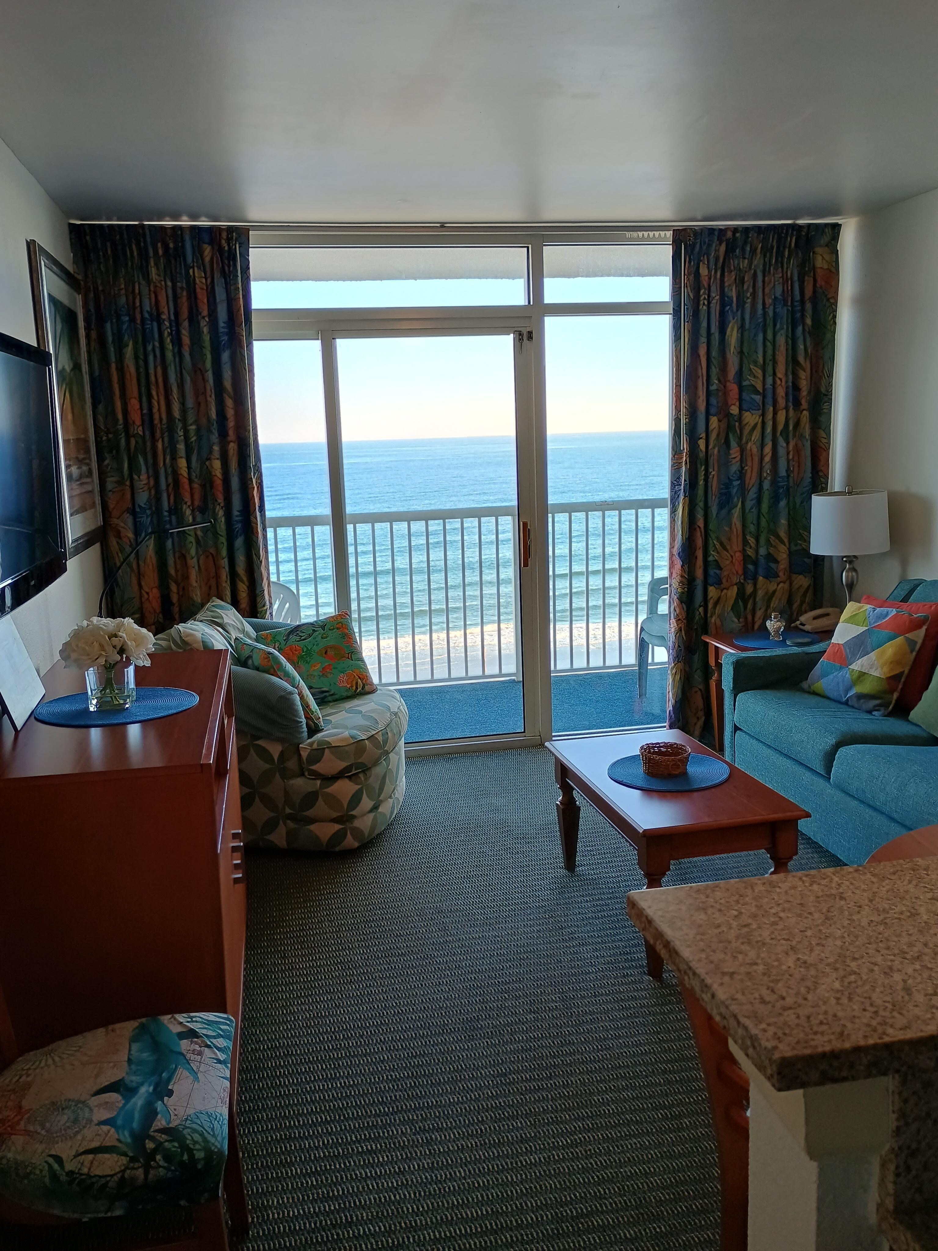 Access to balcony from living room