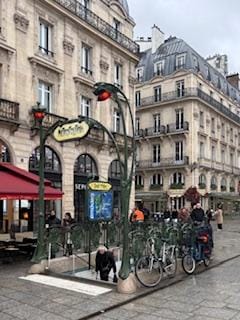 Great access to central Metro lines