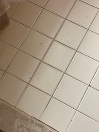 Trashy looking tile in the bathroom