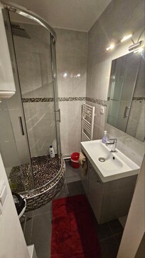 In Bad & Dusche stinkt und müffelt es immer nach dem Duschen.