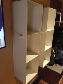 Molto utile per appoggiare la roba