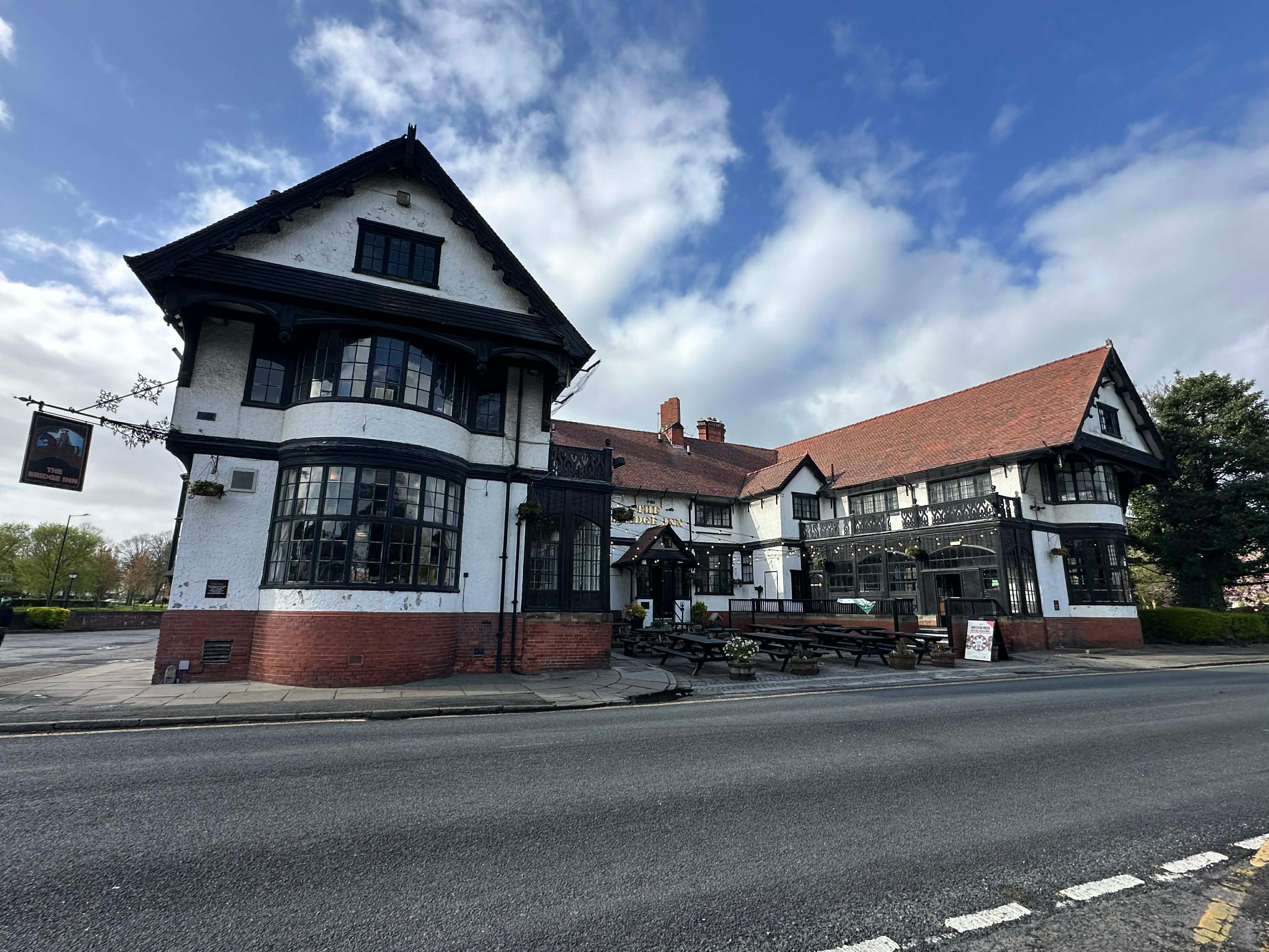 Bar/restaurant on the left, breakfast area on the right, reception in the middle