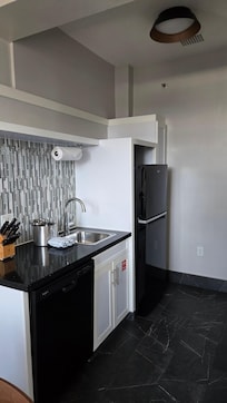 Kitchen area