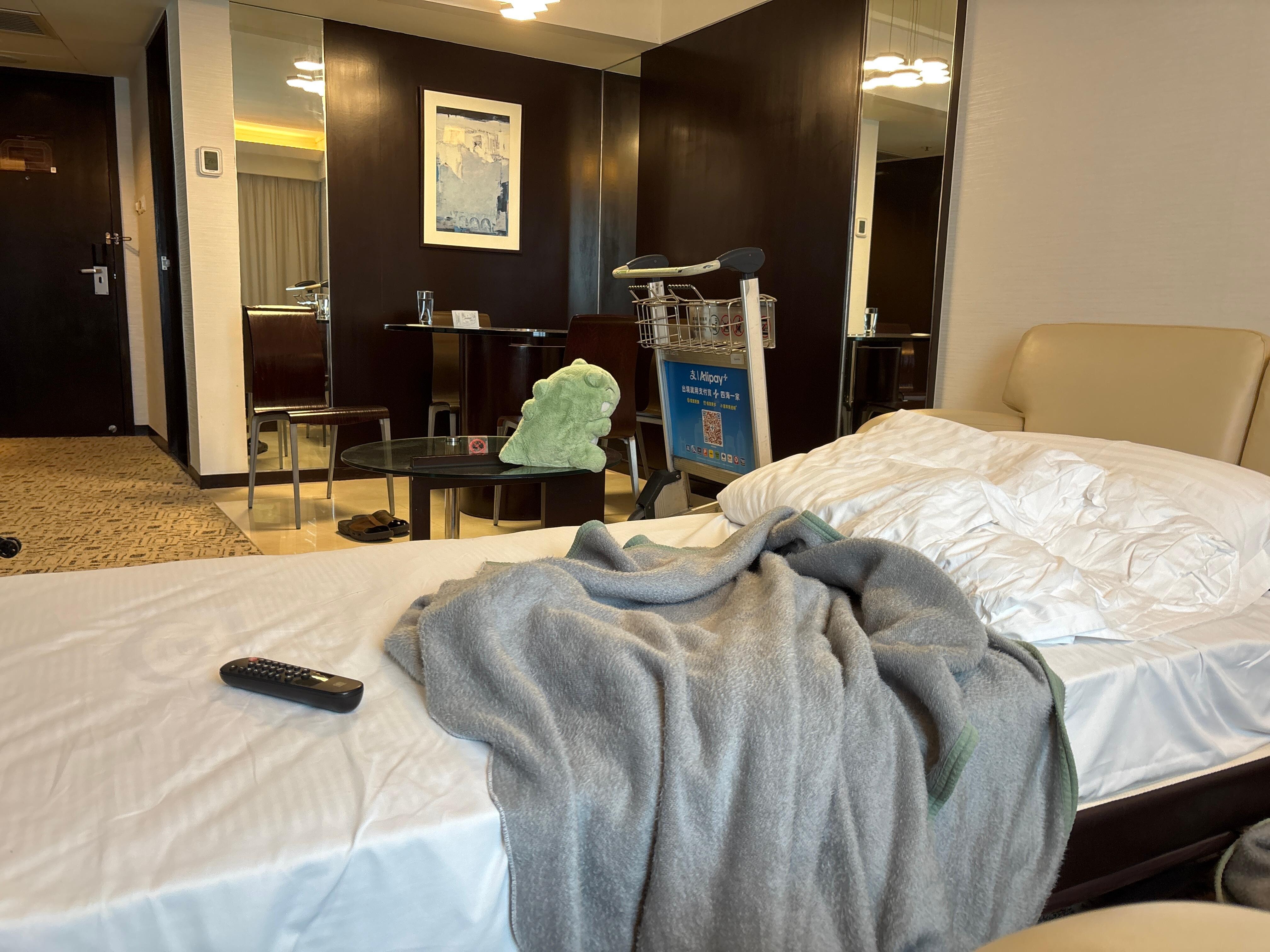Clean, comfy.
