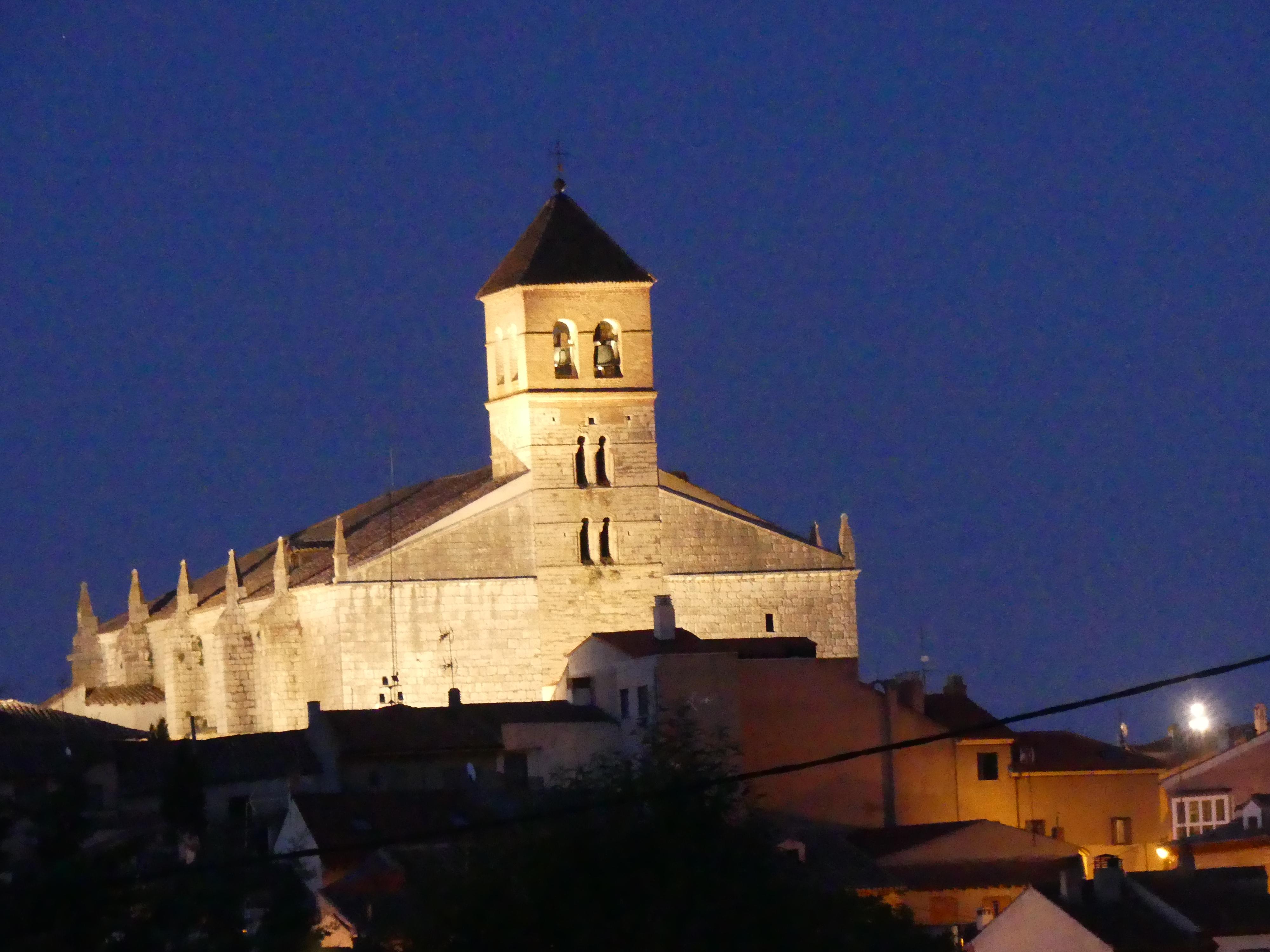 église de Simancas vue de l'hôtel