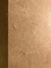 Wall paper not in the best conditions