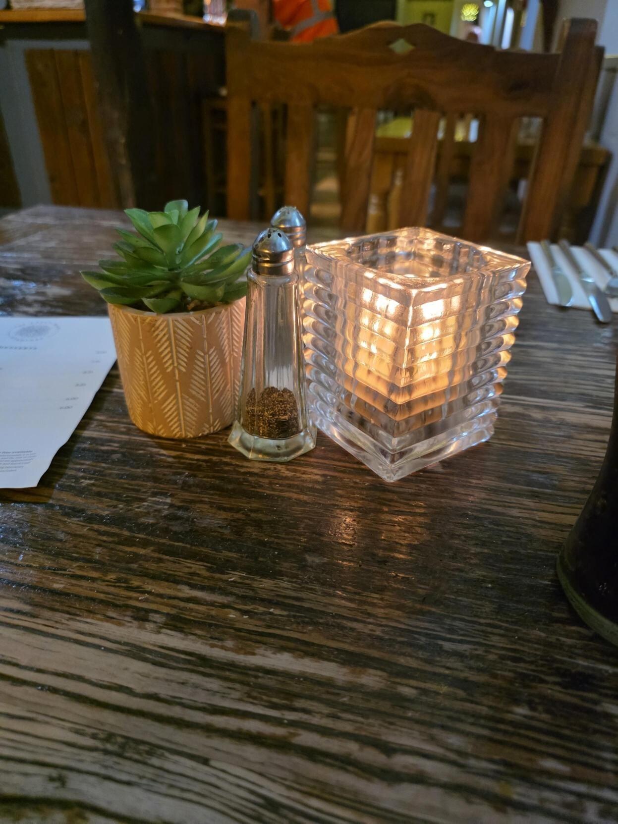 Atmosphere in Restaurant