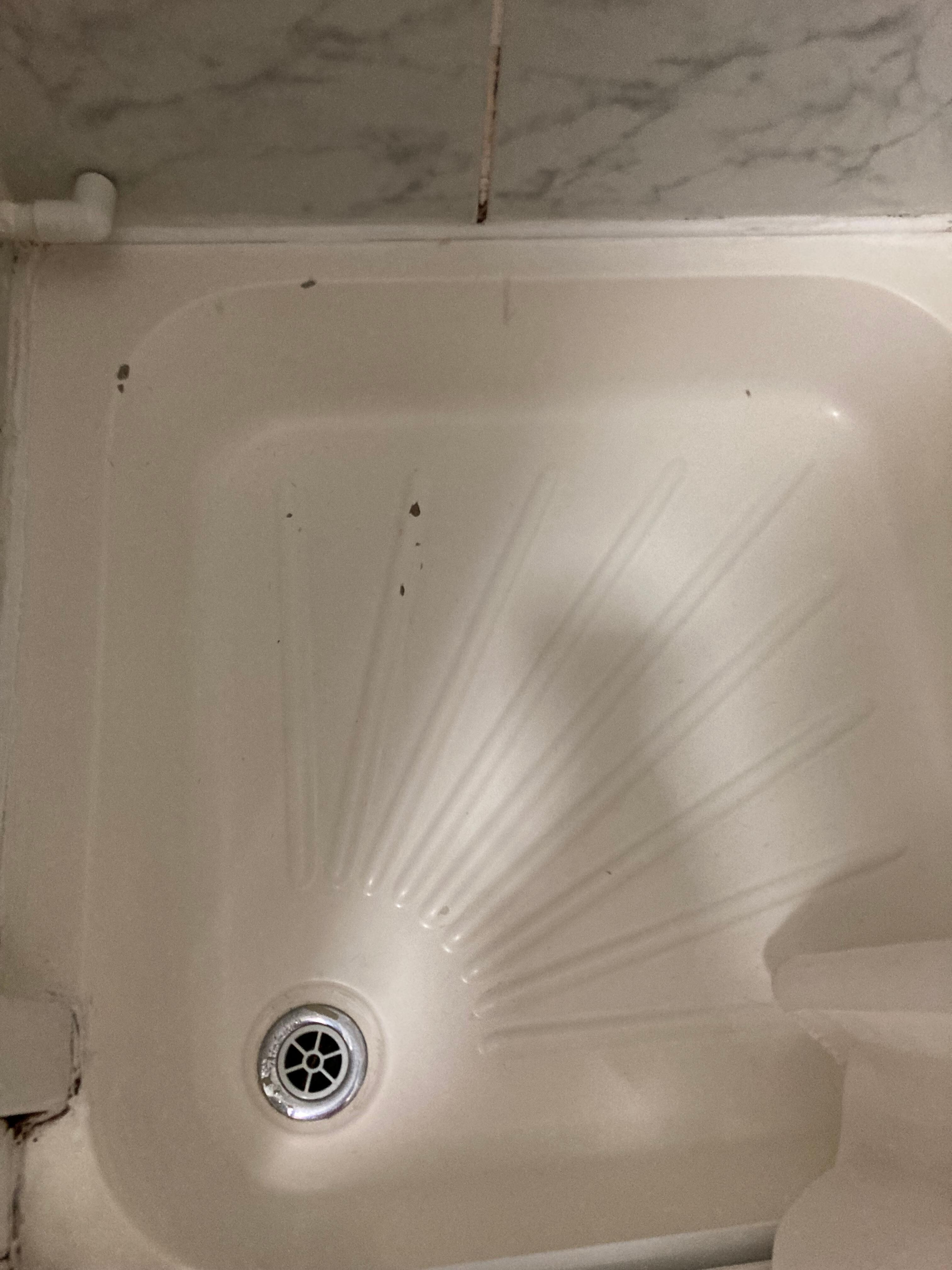 Peeling shower tray