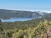 Hiked 2mi. up Cougar Crest Trail - love the scenery and beautiful view!