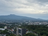 루프탑에서 바라본 한라산