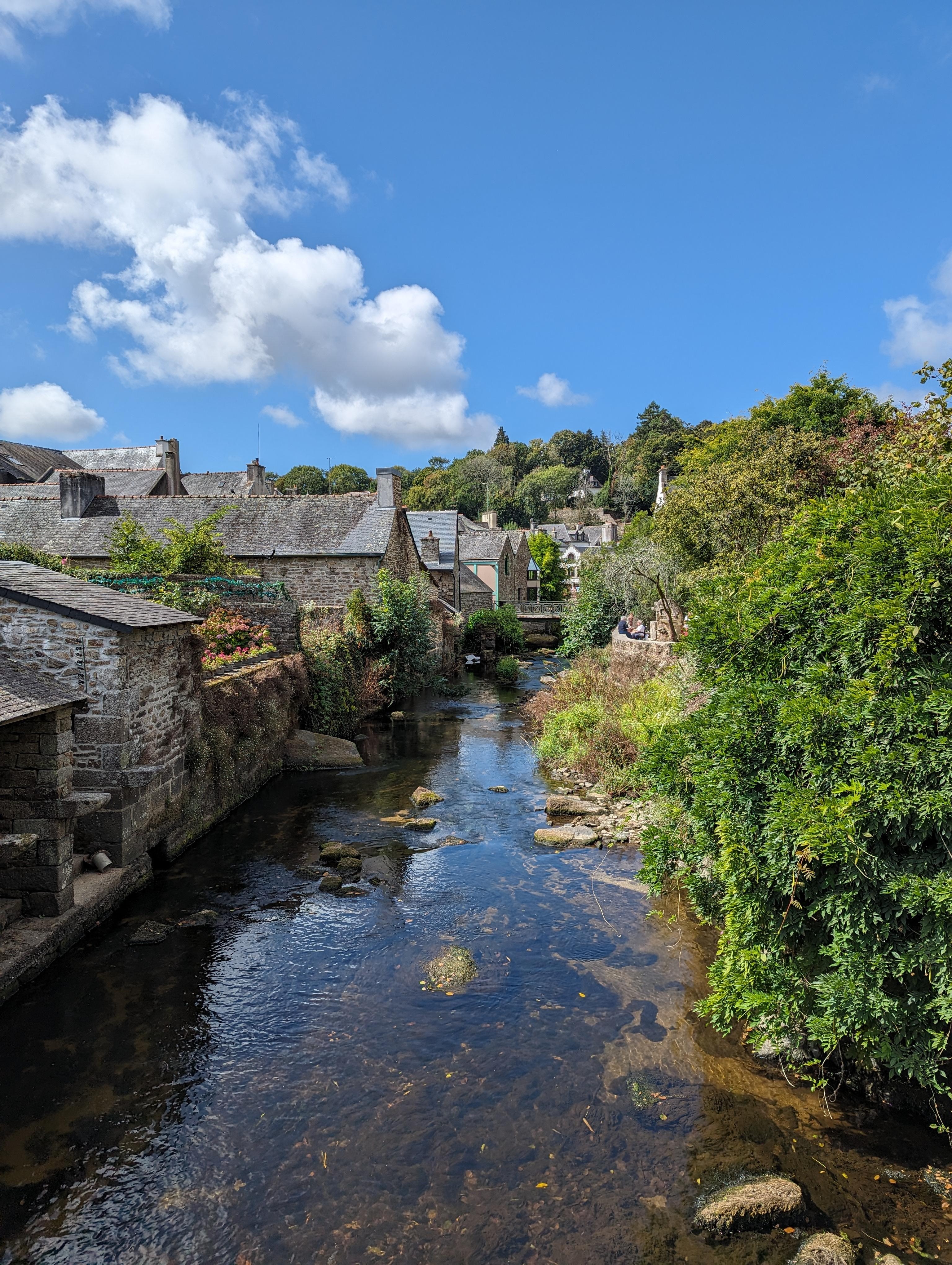 Balade ombragée vers Pont Aven à faire à pied depuis le moulin du Henan 7 kms A/R