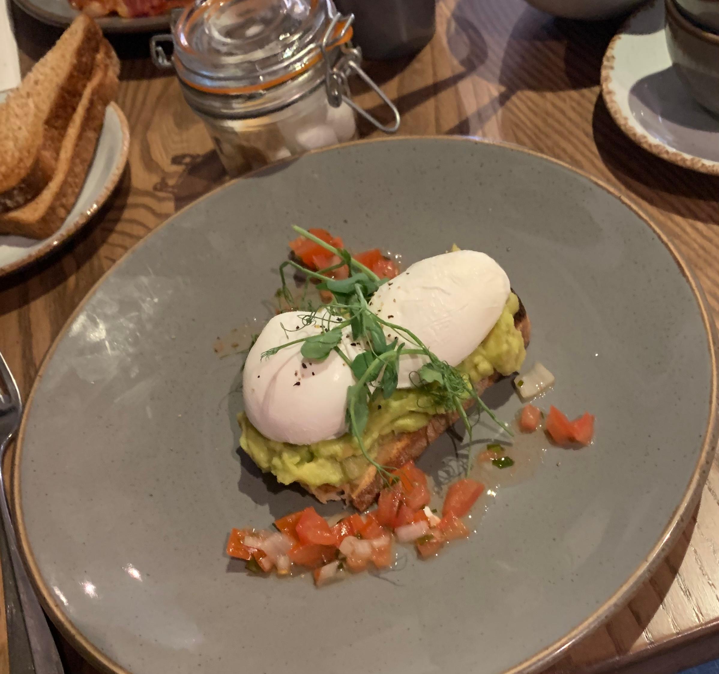 Avo & piached eggs on sourdough bread … yum! 