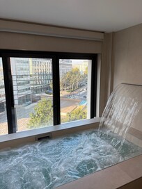 Hottub