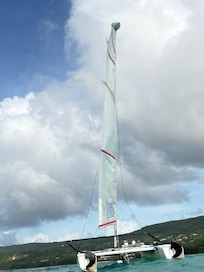 リゾート内にあるシュノーケルツアーボート