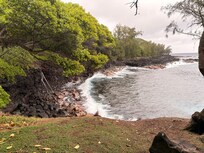 This picture was taken off of the Palio St close to Honolulu Landing.