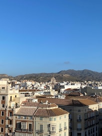Vista da piscina do Hotel