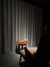 Fruits and tea (complimentary)