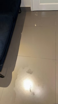 Piso encaharcado; tengo videos también.