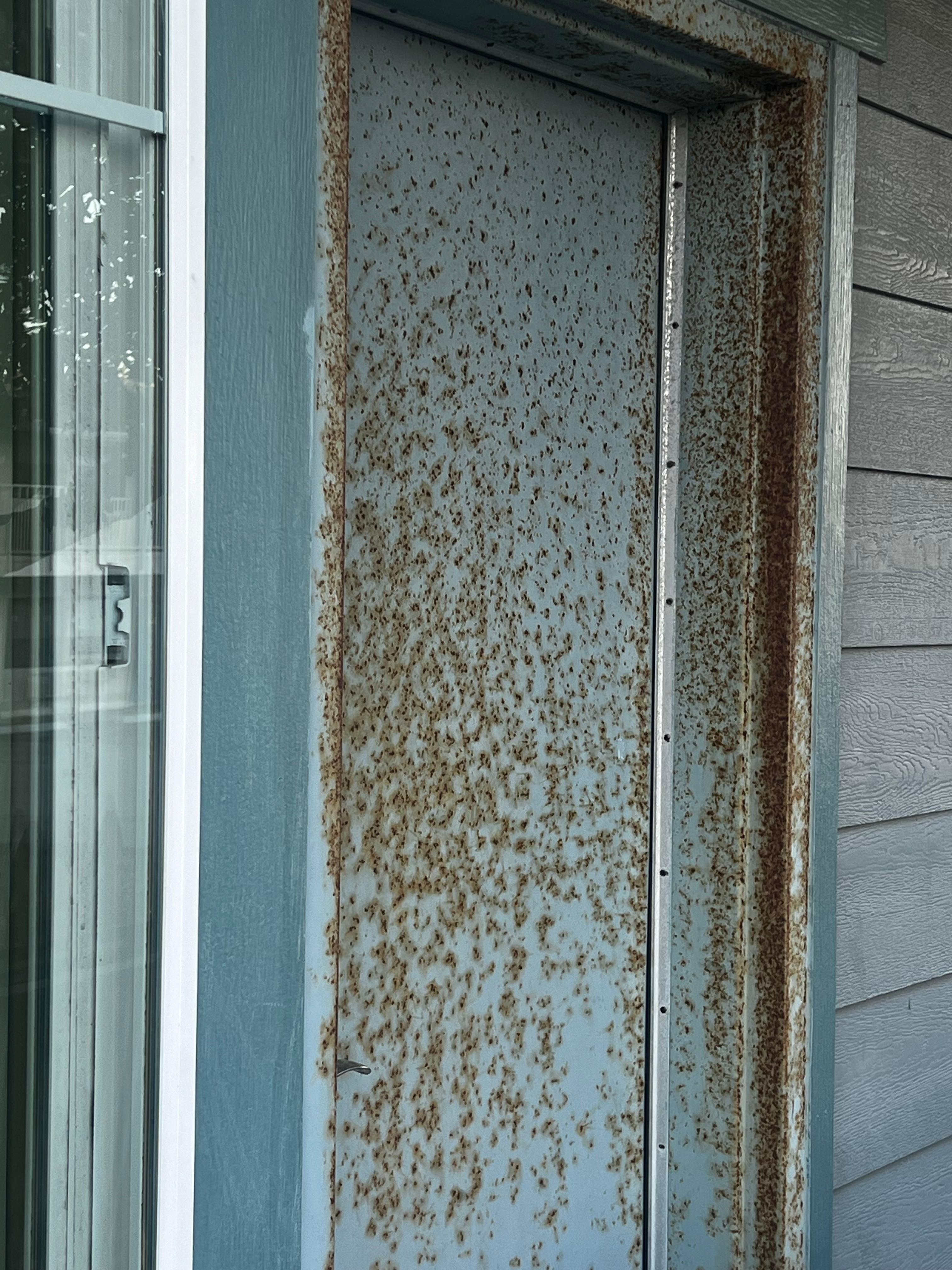 Rusted doors 