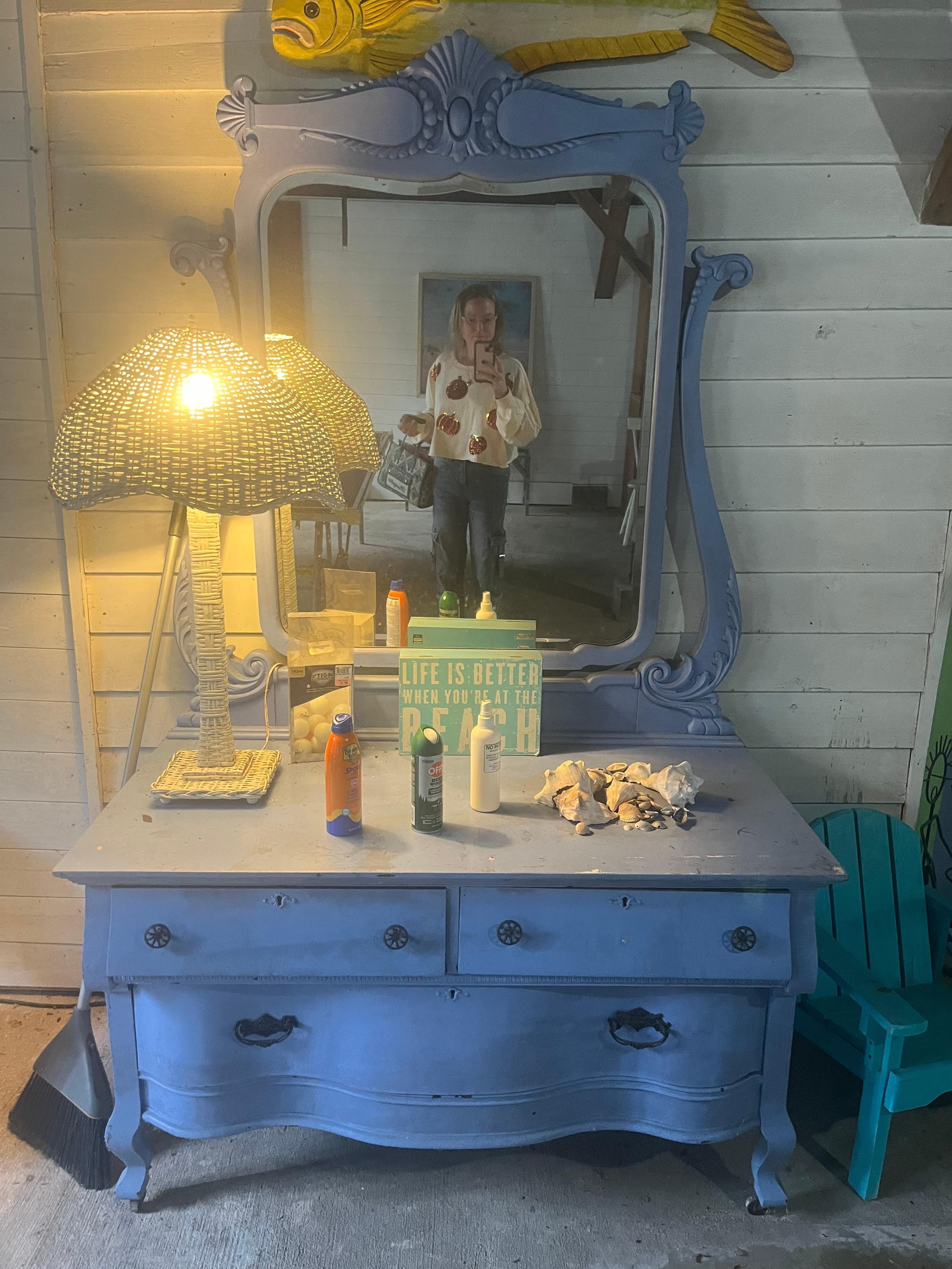 So thoughtful! Sunscreen and bug spray! 