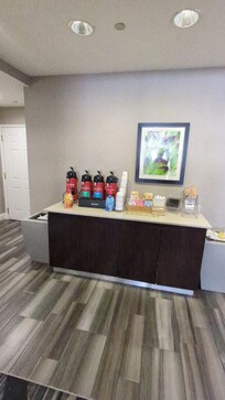 Coffee station 24/7