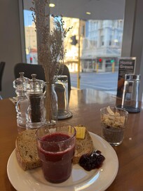 Breakfast time
