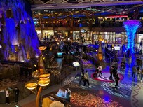 5 min shuttle to Mohegan Sun every half hour!