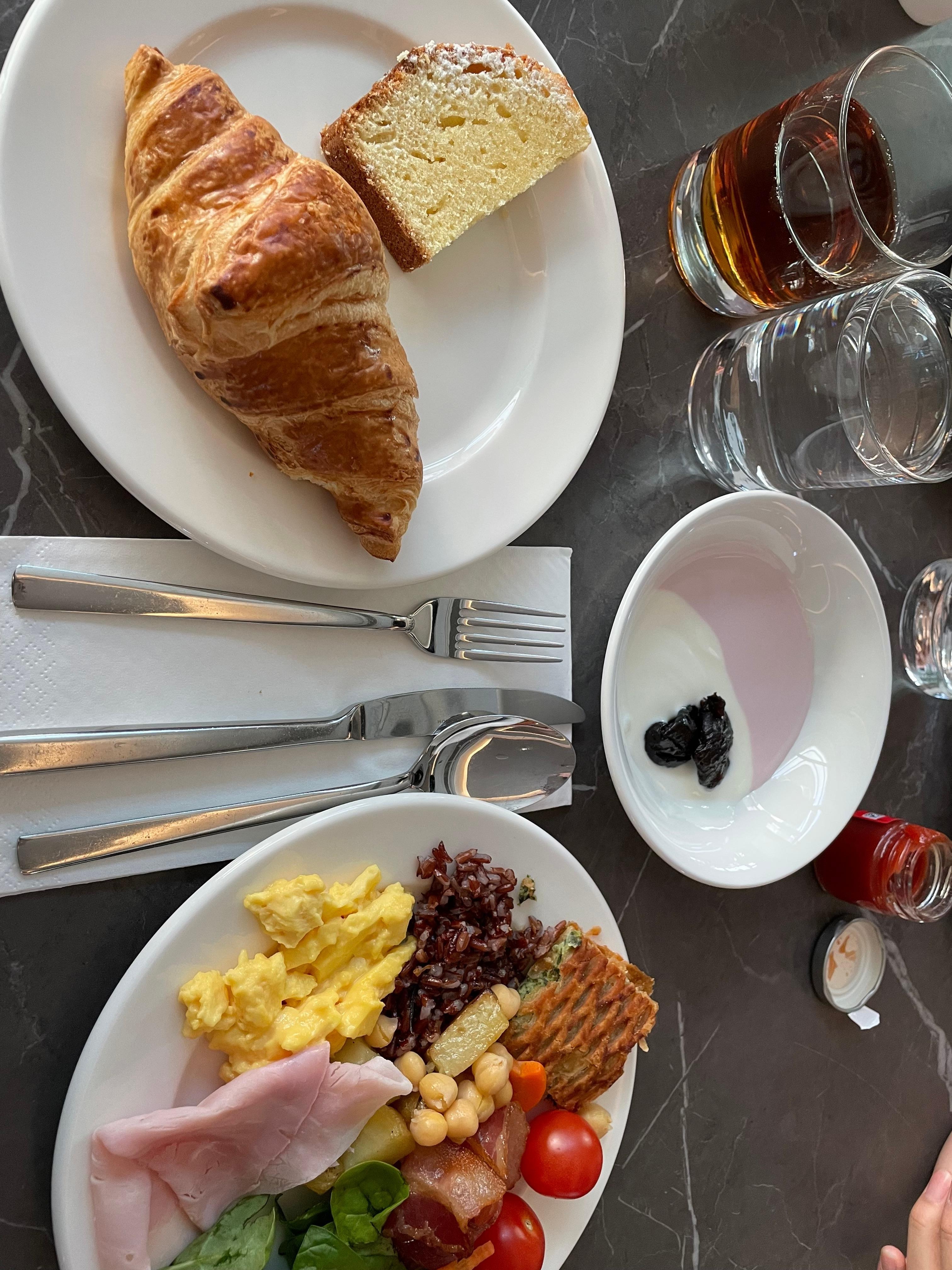 クロワッサンがとてもおいしかったです。