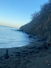 Secluded beach on one end- nice and quiet- but other way great beach for walking to restaurants on beach