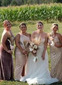Beautiful outdoor scenery. The perfect background for your wedding party photos