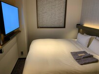 Habitación con puerta plegable para mayor privacidad