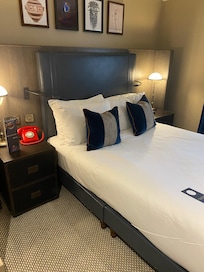 Functioning traditional phones.