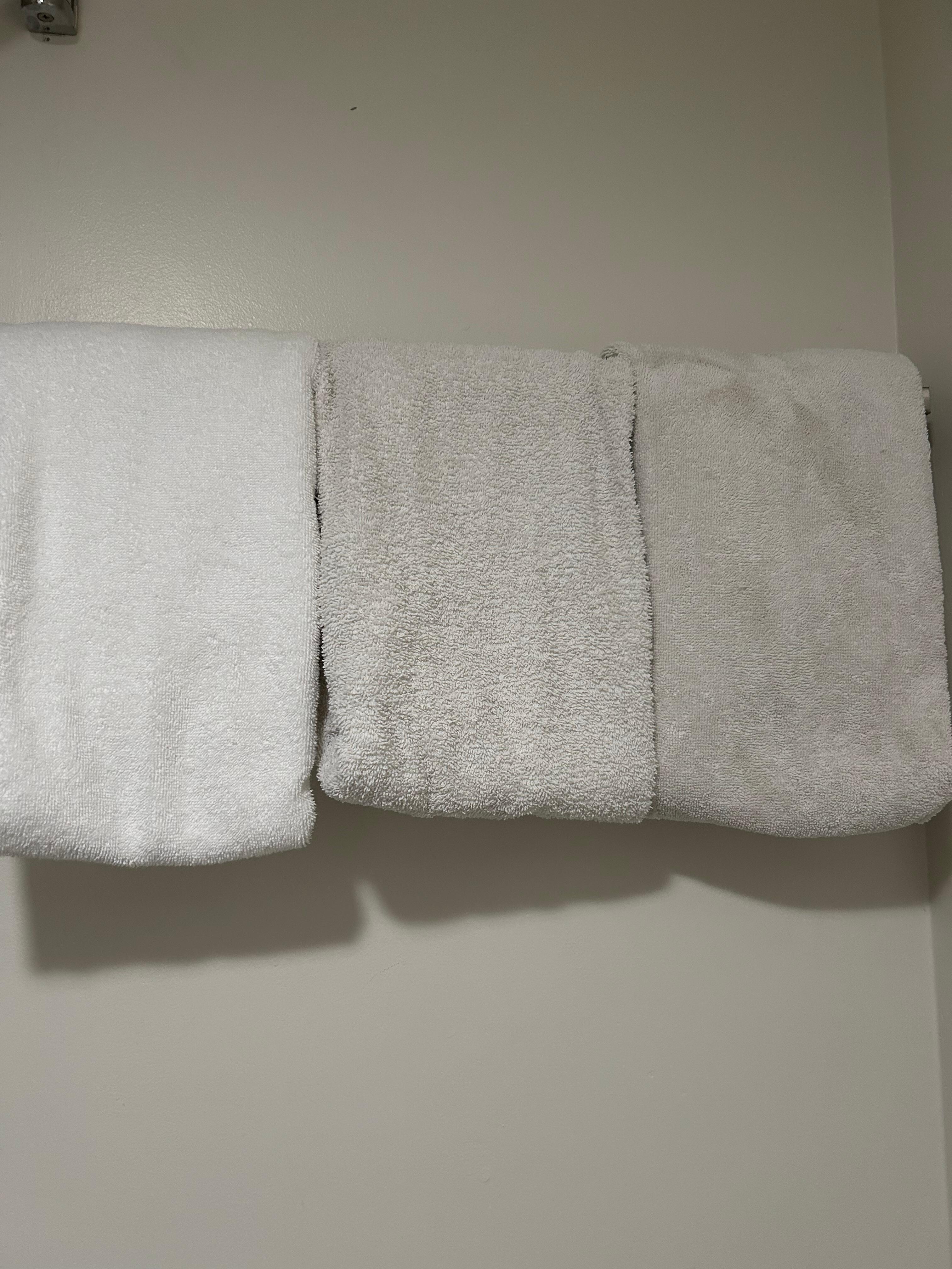 These are the towels we were supposed to dry ourselves ((( yakhq