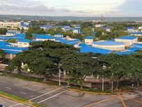 近くのショッピングモール