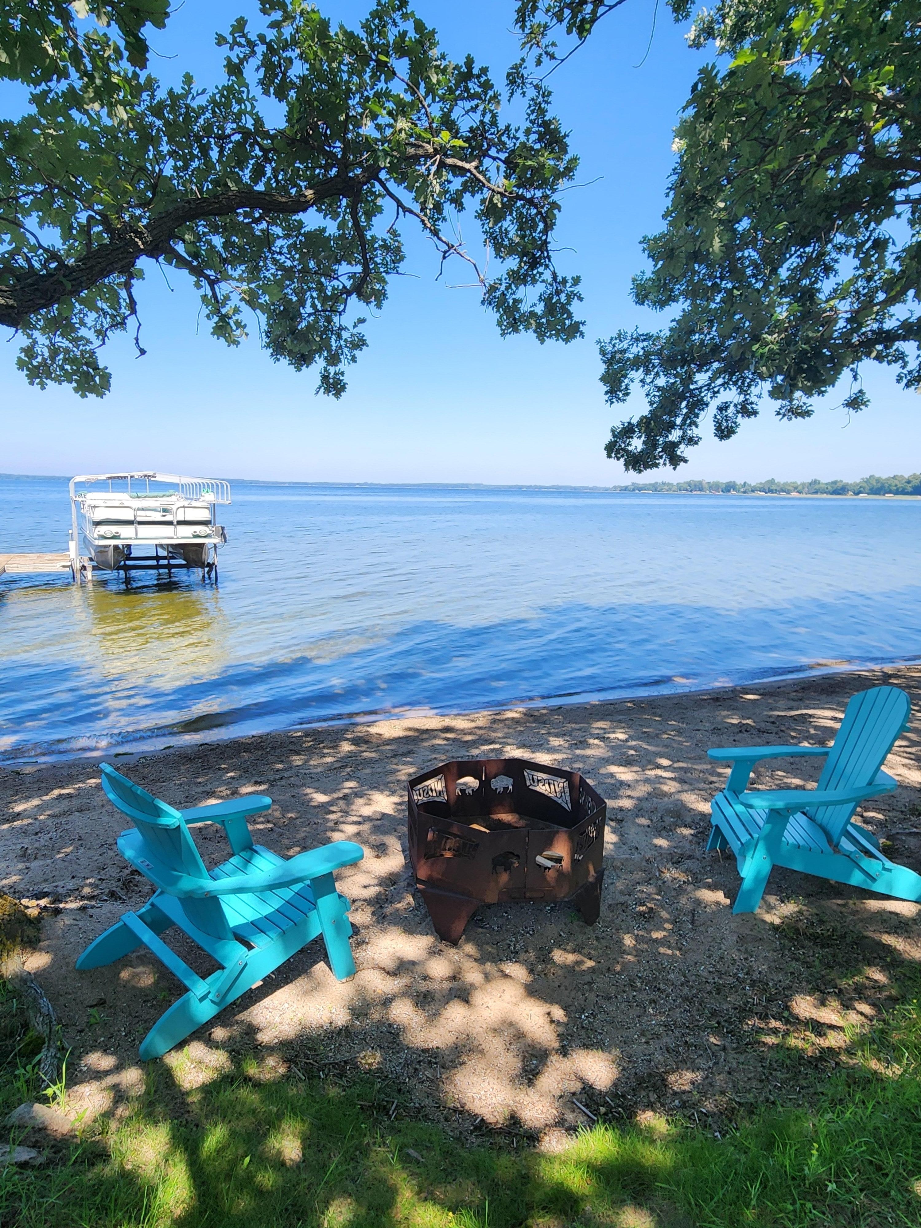 Lake/Beach