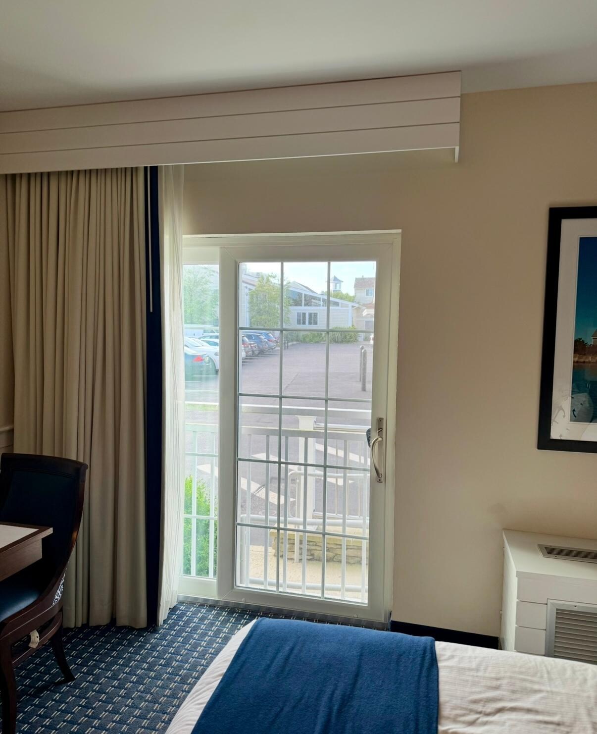 Room 1009