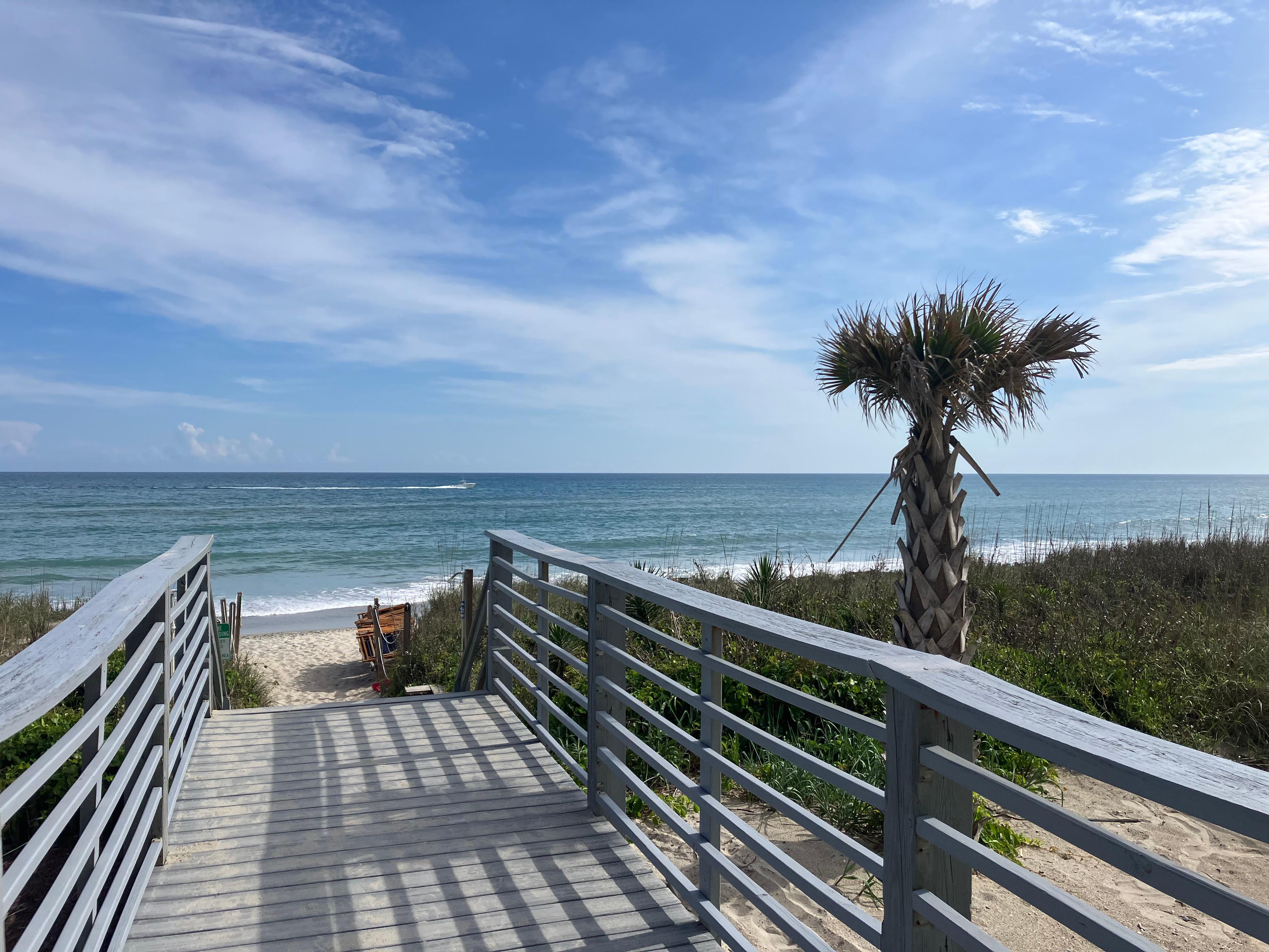 Path to beach