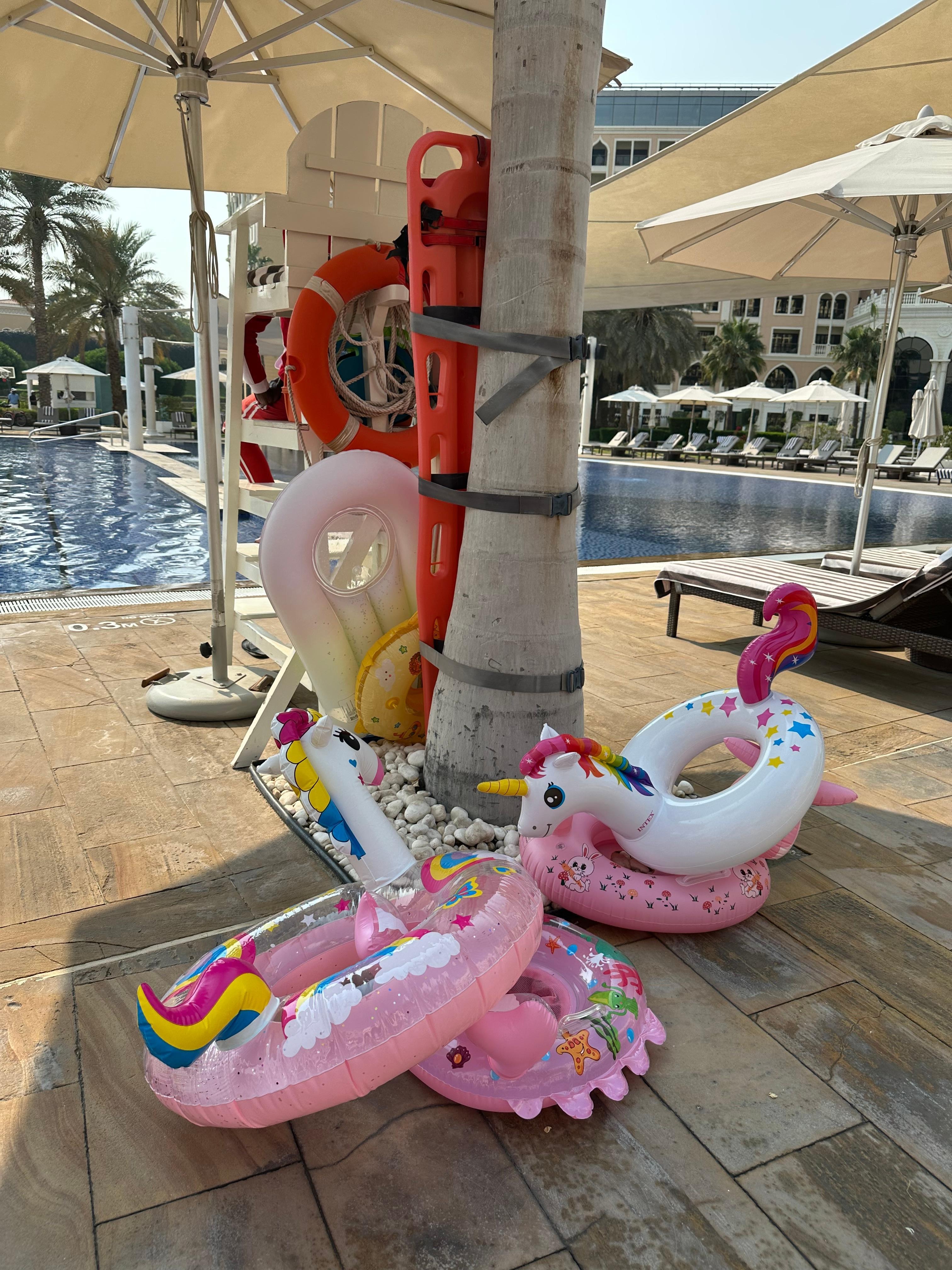 幼児用の浮き輪の貸し出しがありました