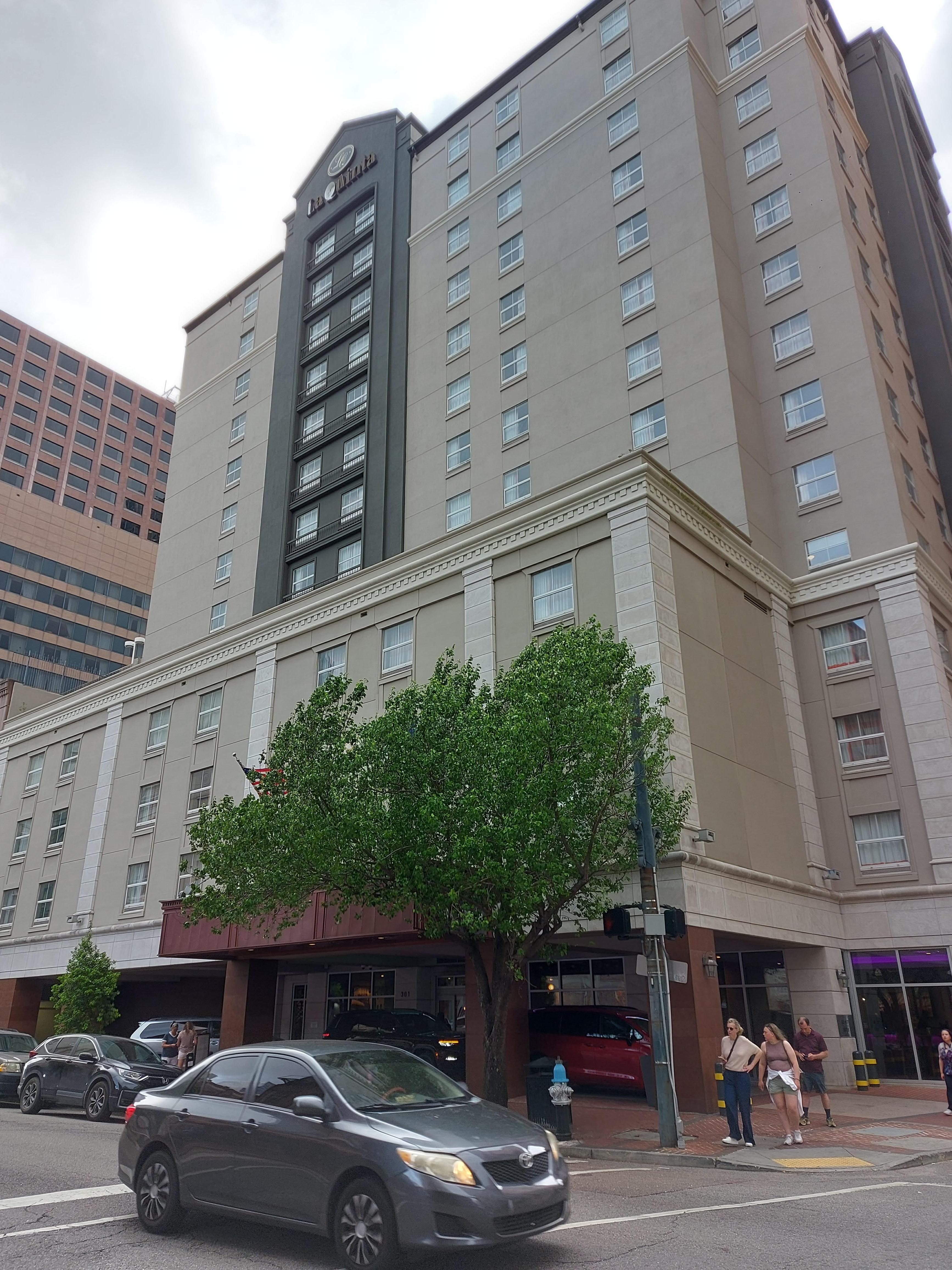 2 blocks from Canal St