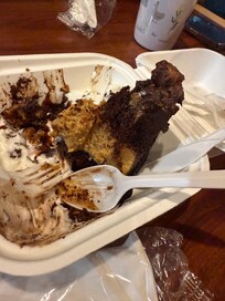 Peanut butter cake